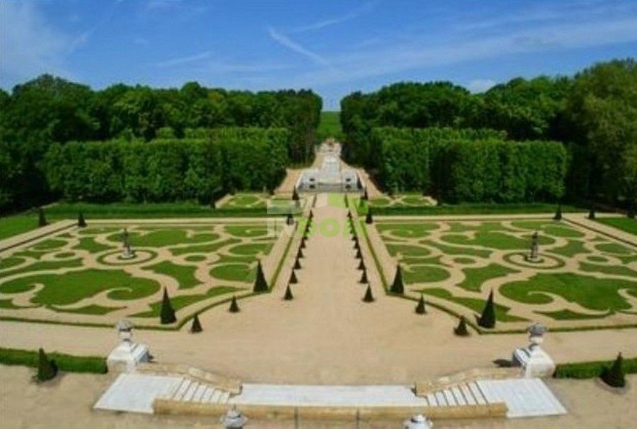 Castillo en Normandía, Francia, 20 000 m² - imagen 3