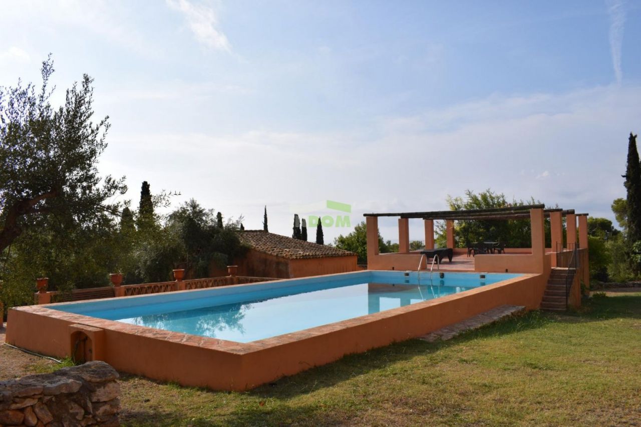 Finca en la Costa Dorada, España, 1 352 m² - imagen 3