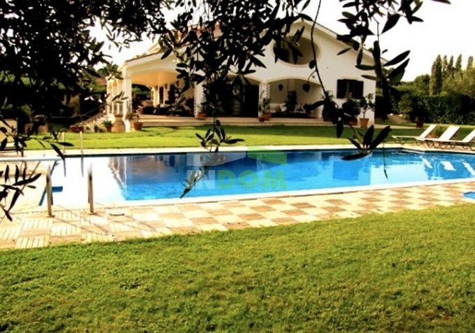 Villa Latsio, Italy, 1 000 m² - picture 3