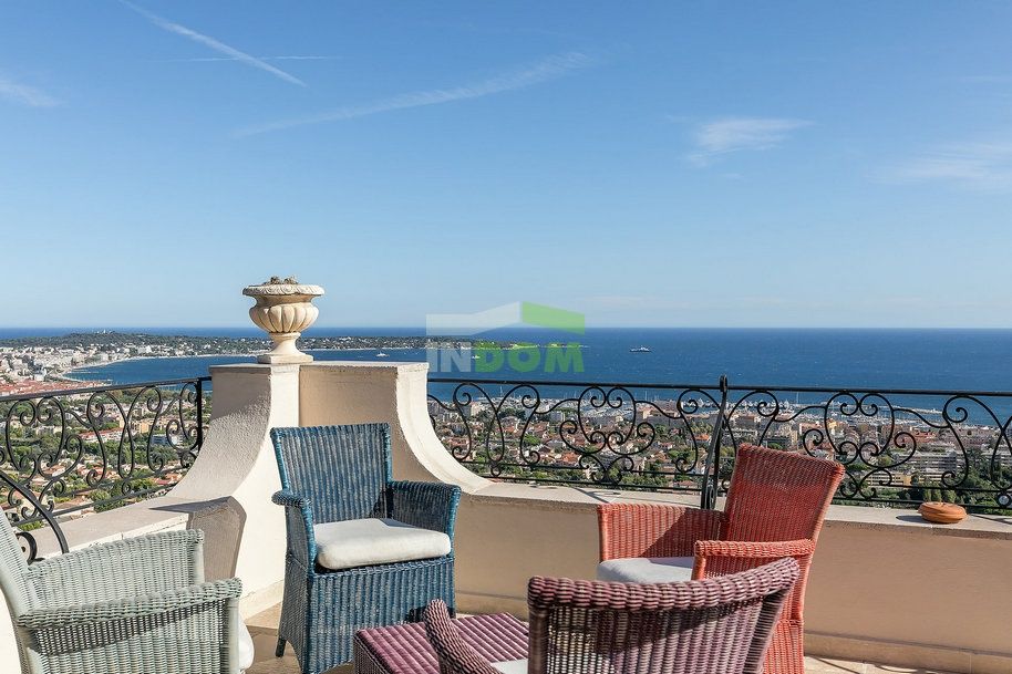 Villa Lazurnyj bereg, France - picture 4