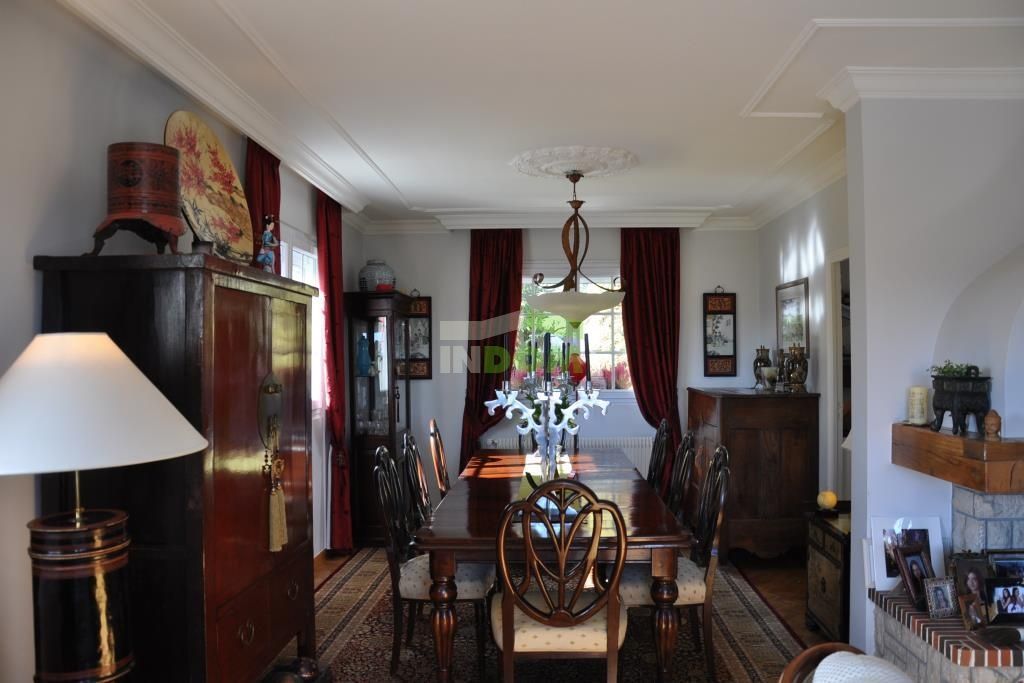 Villa in Divonne-les-Bains, Frankreich, 335 m² - Foto 3