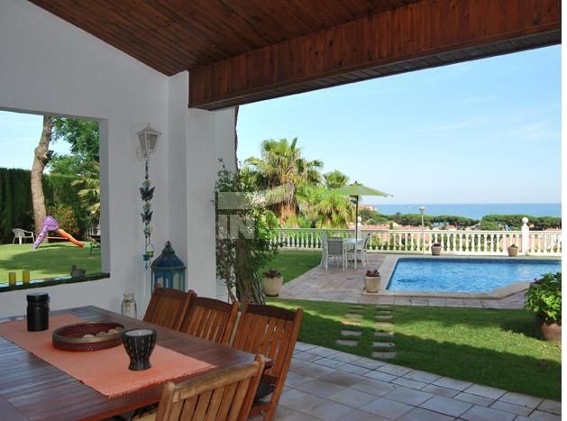 Casa en Barcelona, España, 307 m² - imagen 4