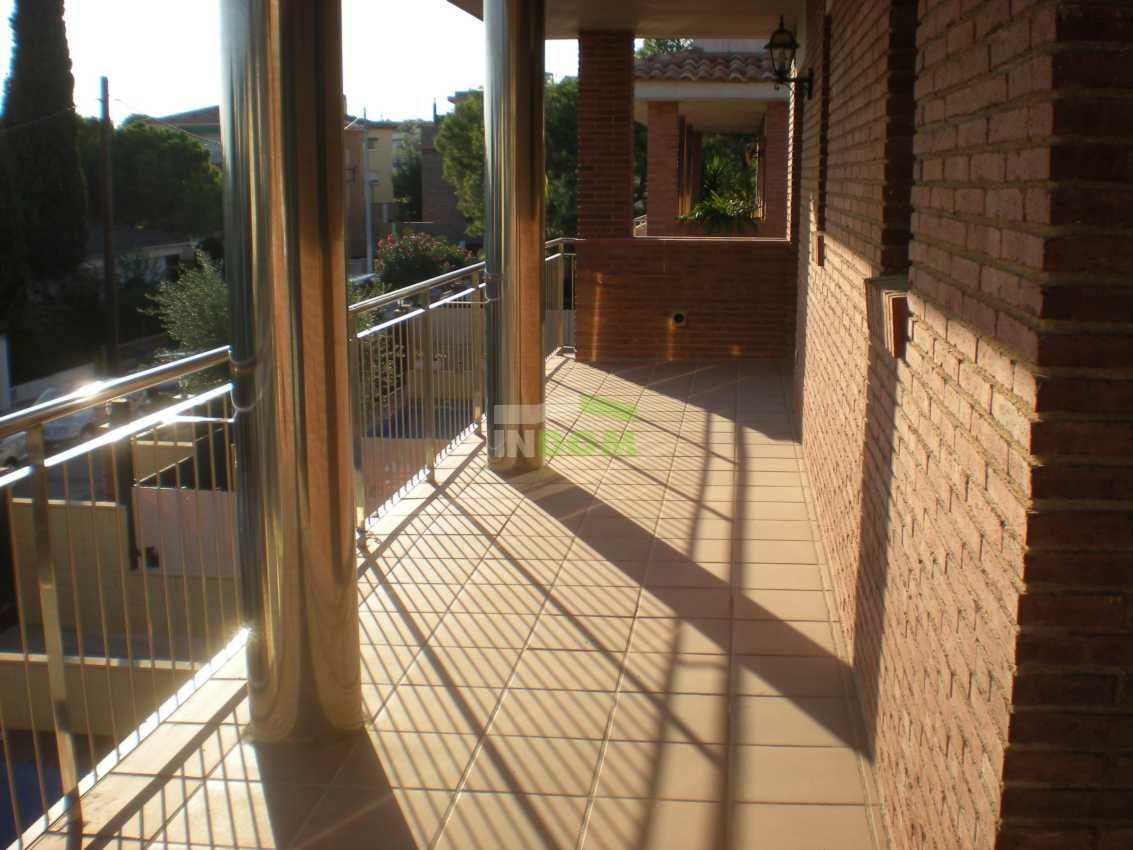 Casa en la Costa Dorada, España, 370 m² - imagen 4