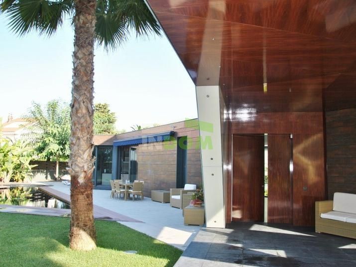 Villa in Barcelona, Spain, 901 m² - picture 4