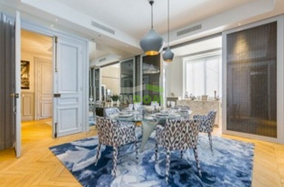 Apartment in Paris, France, 290 m² - picture 5