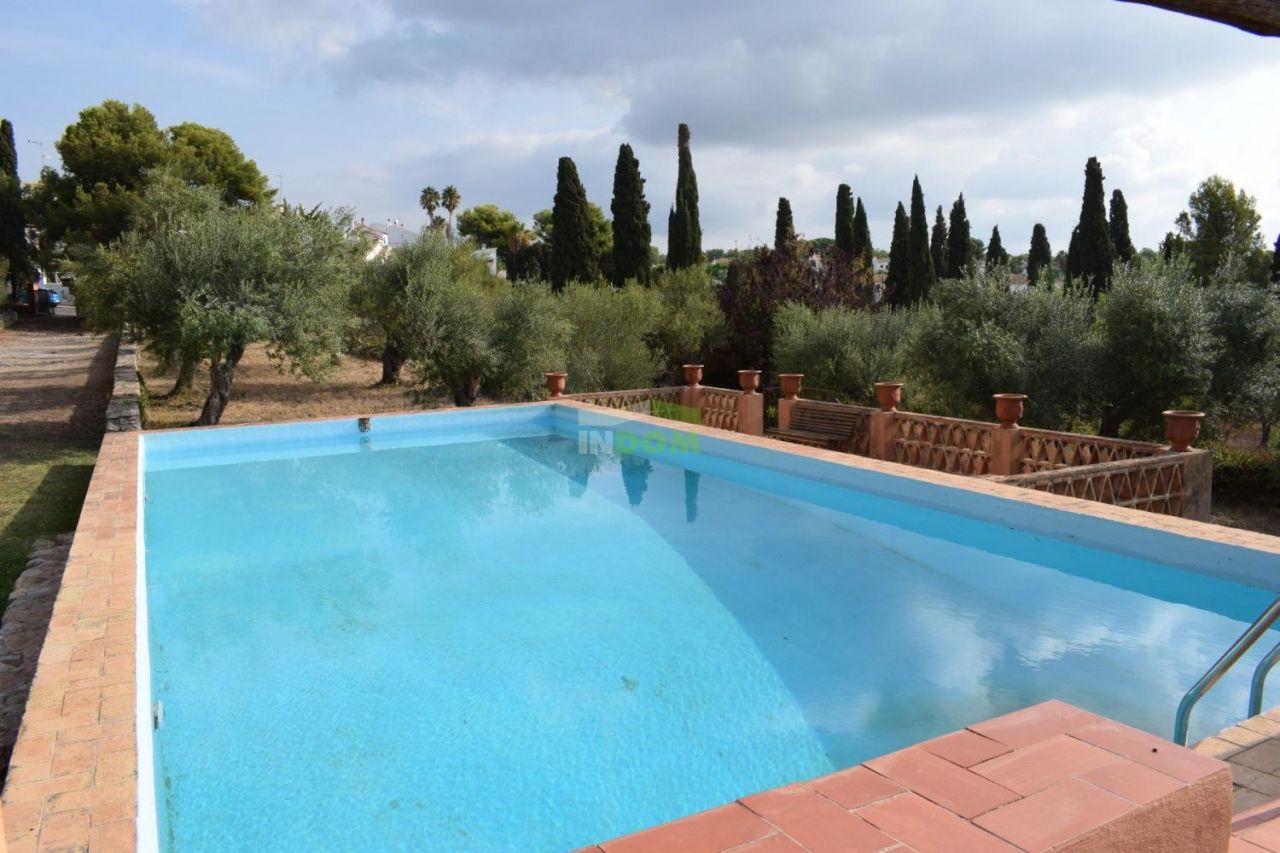 Finca en la Costa Dorada, España, 1 352 m² - imagen 5