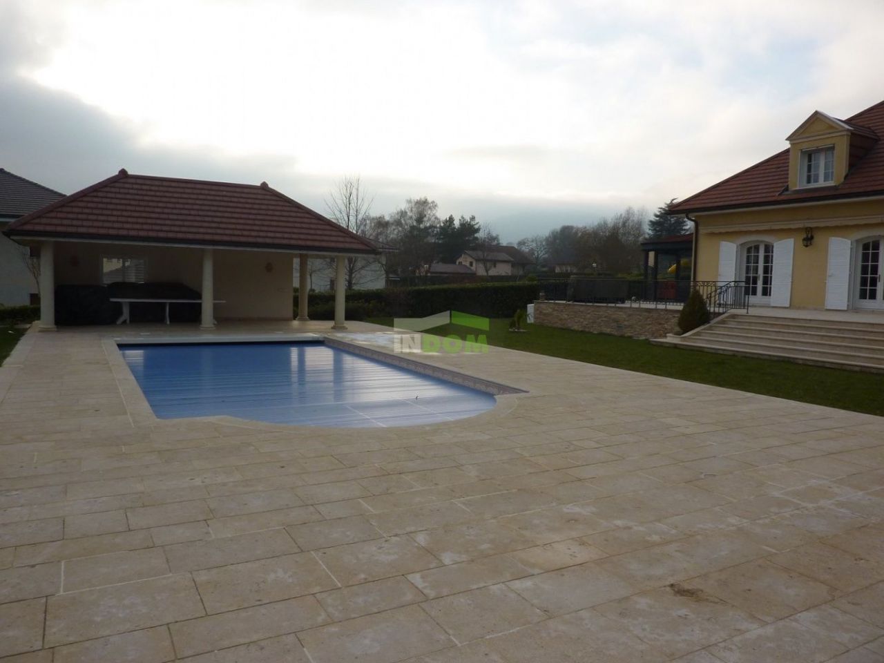 Villa à Divonne-les-Bains, France, 320 m² - image 5