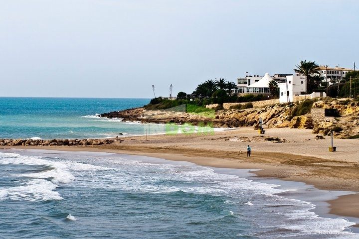Terrain sur la Costa Dorada, Espagne, 1 300 m² - image 5