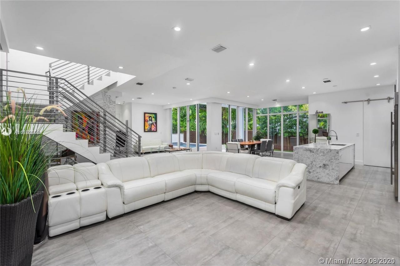 Casa en Miami, Estados Unidos, 280 m² - imagen 16