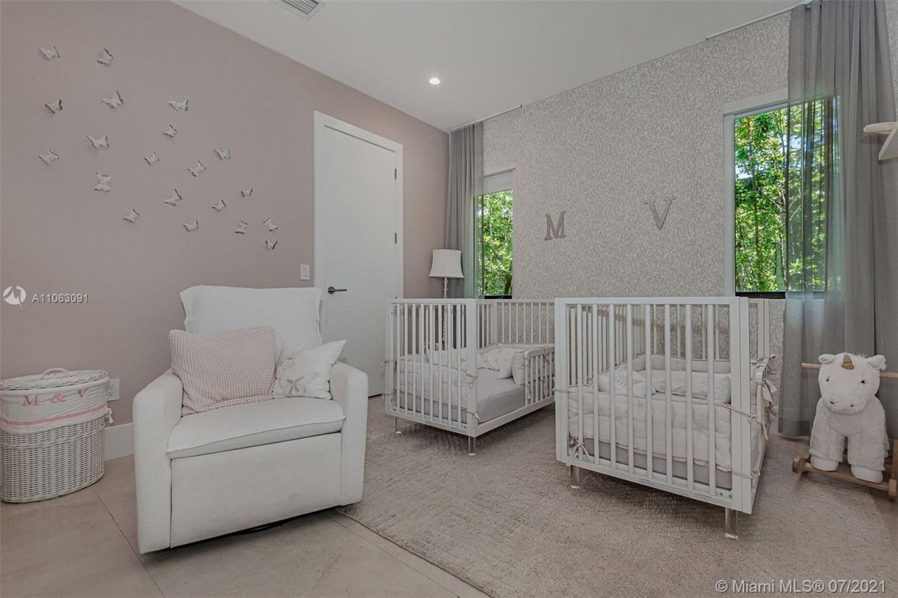 Villa à Miami, États-Unis, 390 m² - image 4