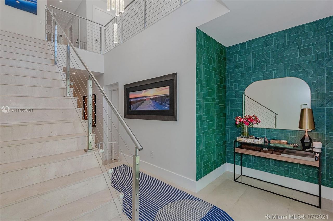 Villa à Miami, États-Unis, 390 m² - image 15