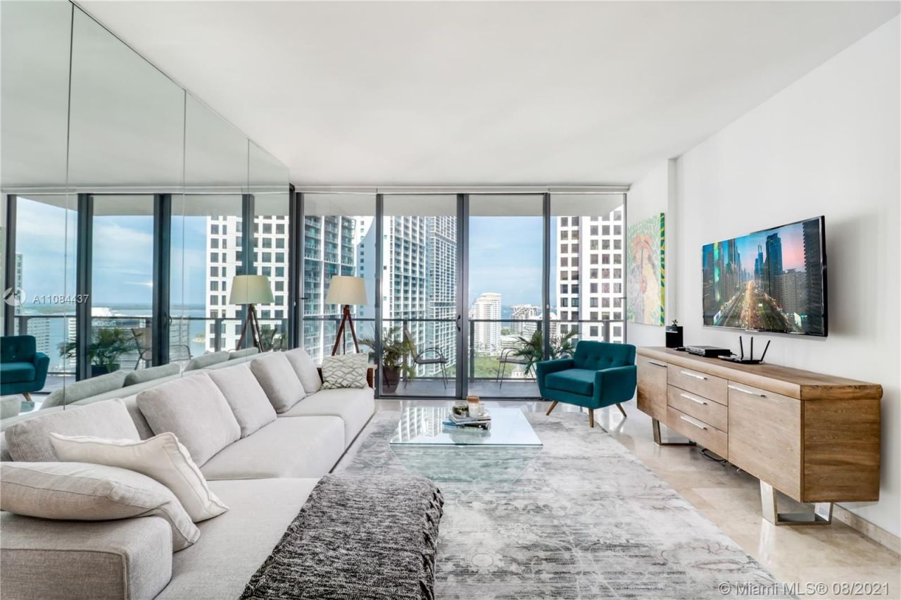 Apartment in Miami, USA, 120 m² - picture 1