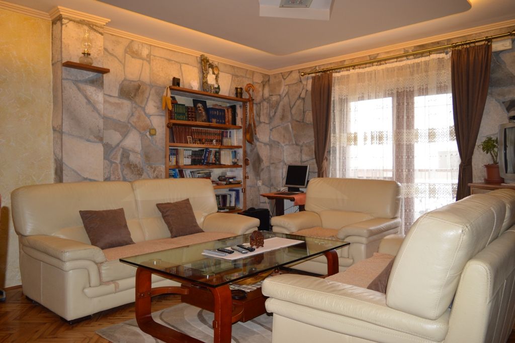 Casa a Žabljak, Montenegro, 320 m² - foto 12