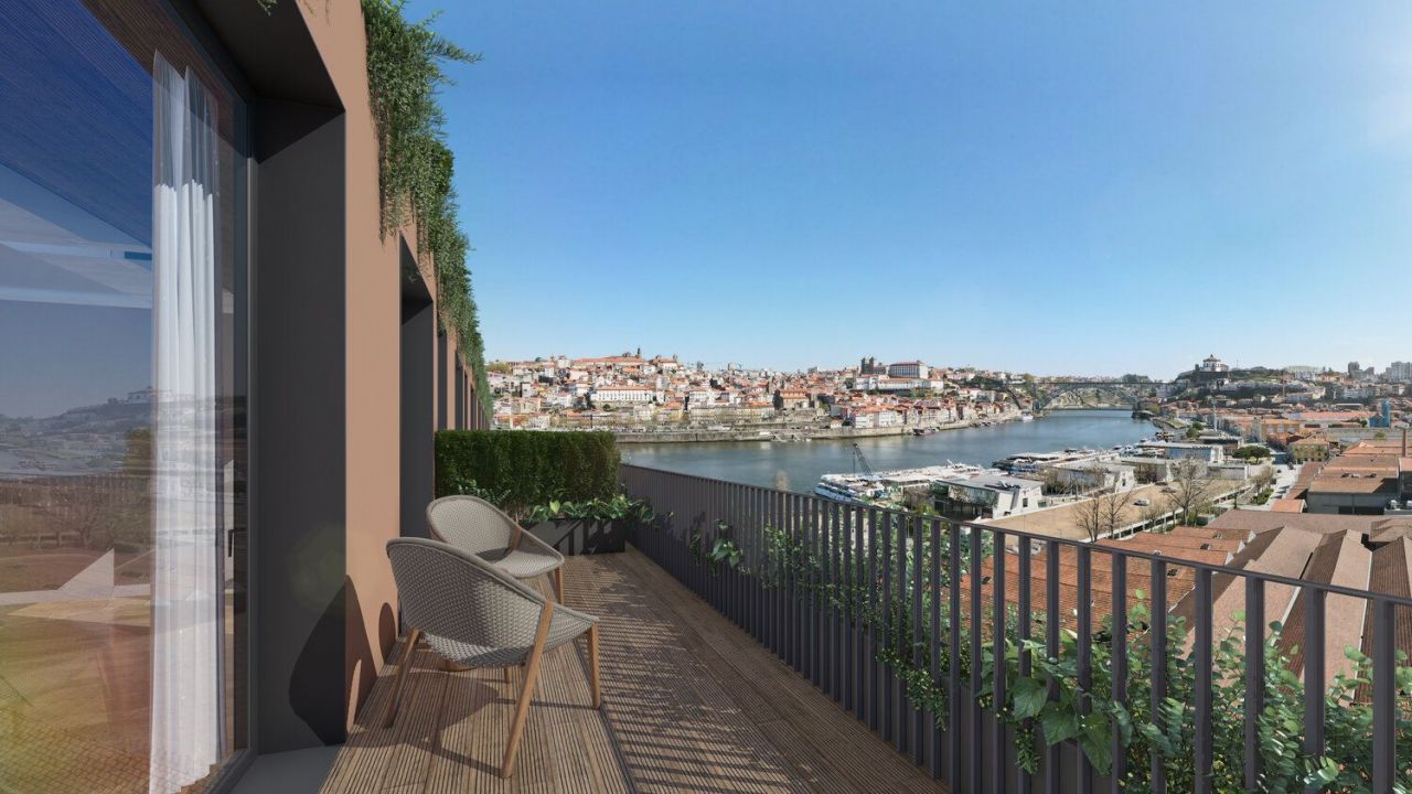 Apartment in Vila Nova de Gaia, Portugal, 101 m² - picture 1