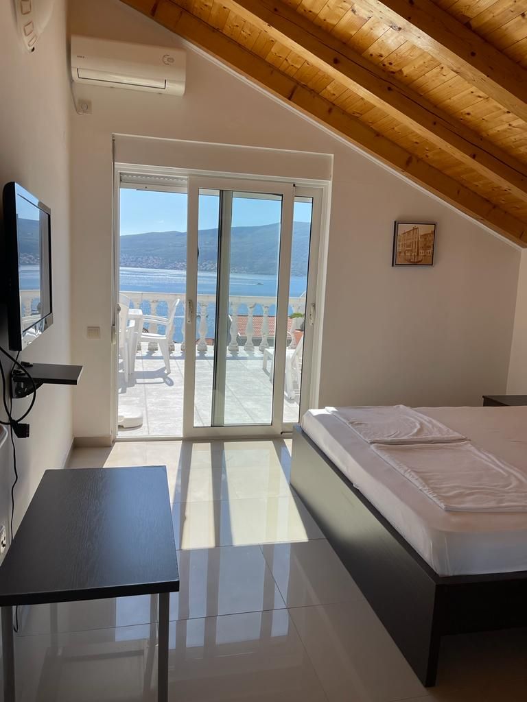 Hotel en Baosici, Montenegro, 350 m² - imagen 7