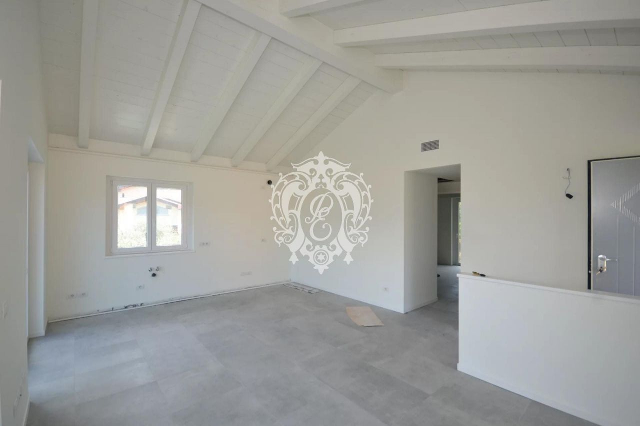 Villa in Tremezzina, Italien, 200 m² - Foto 4