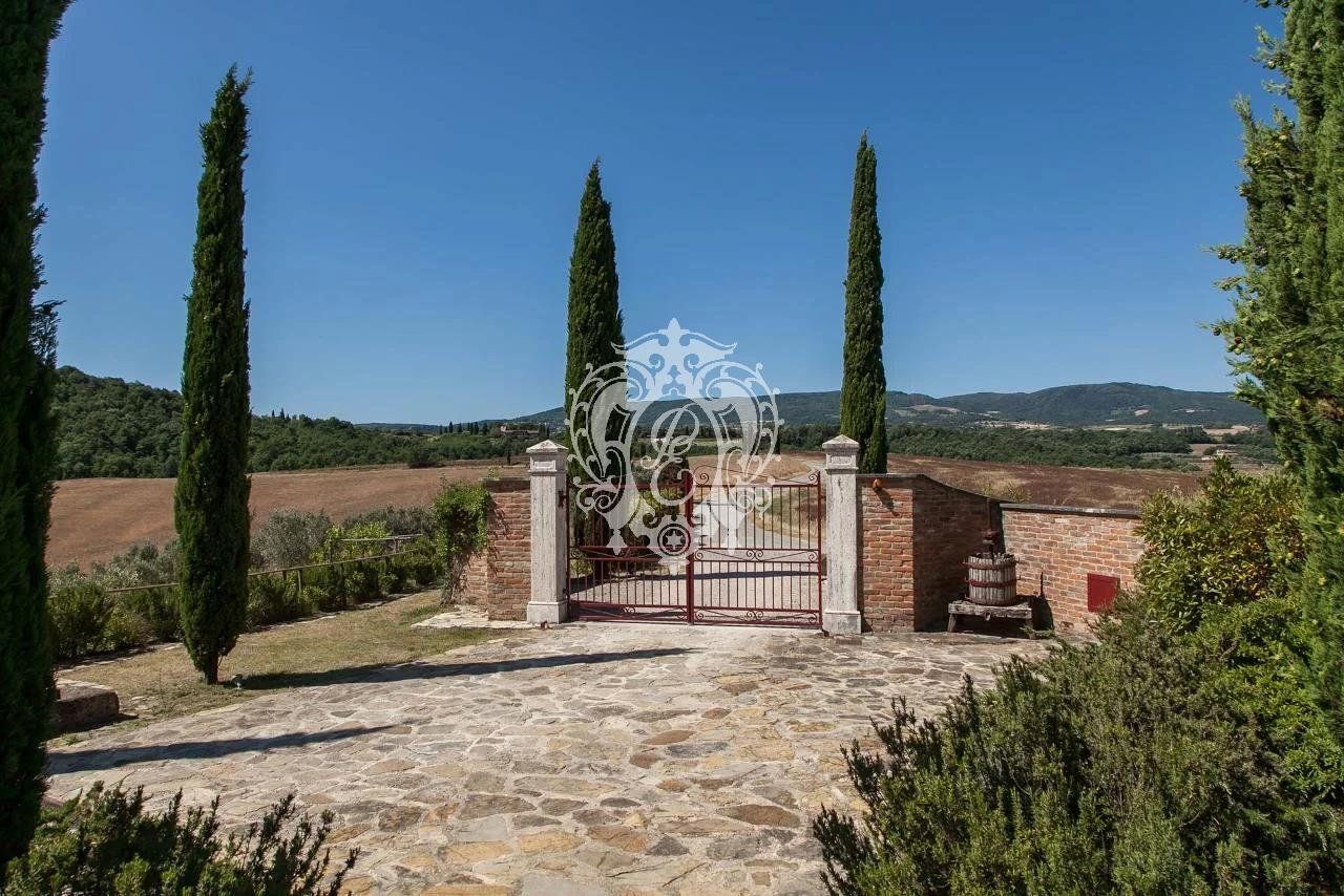 Haus in Chiusi, Italien, 450 m² - Foto 4