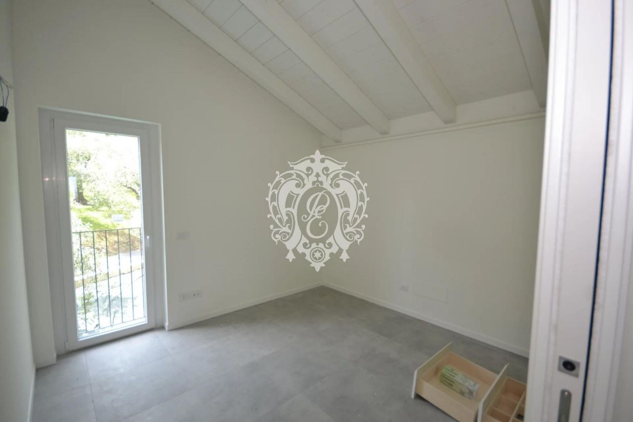 Villa in Tremezzina, Italien, 200 m² - Foto 6