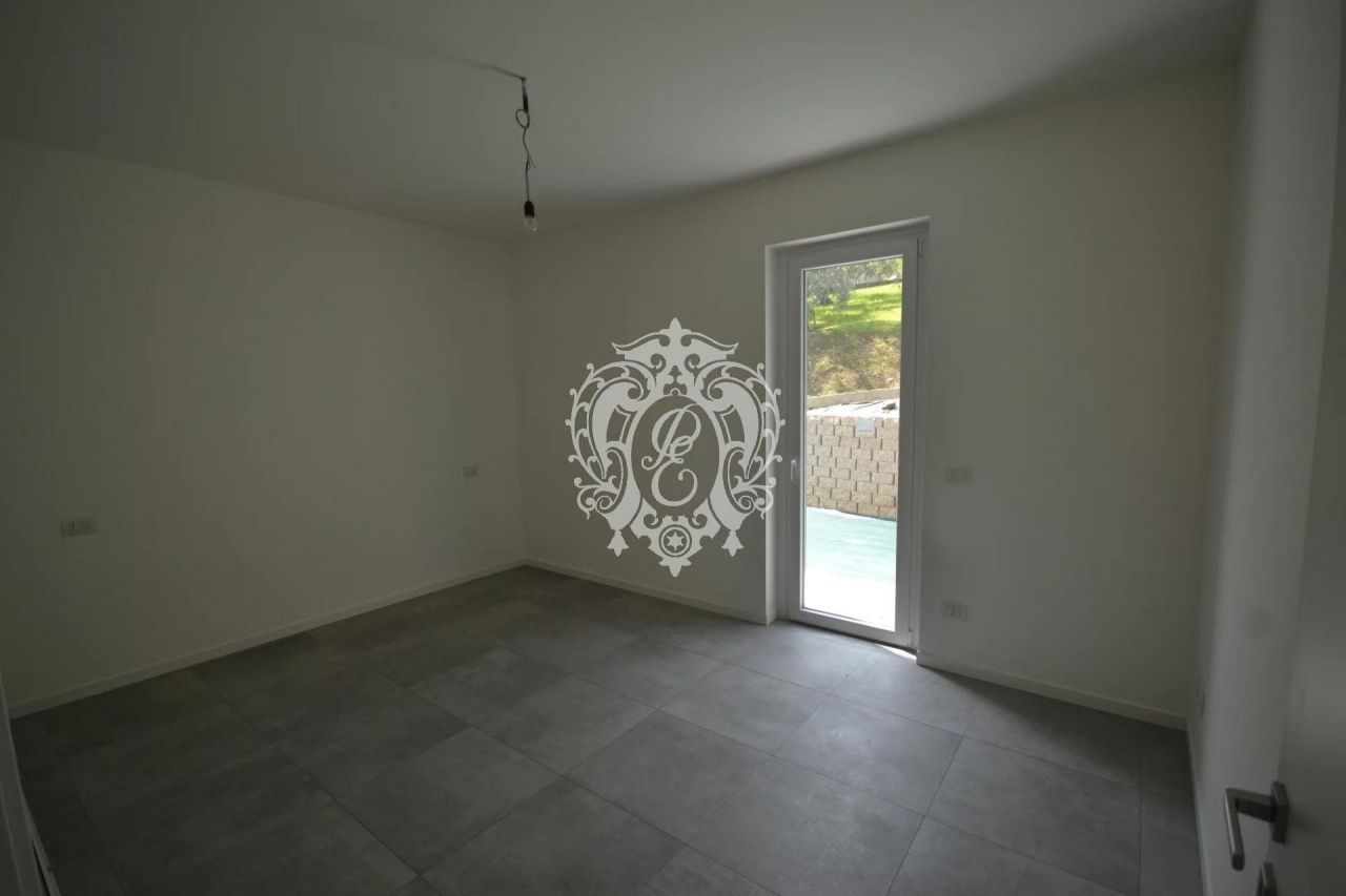 Villa in Tremezzina, Italien, 200 m² - Foto 18