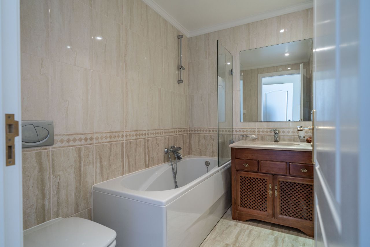 Villa en Tavira, Portugal, 220 m² - imagen 8