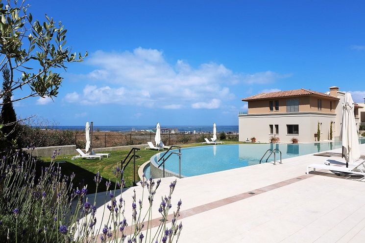 Flat in Paphos, Cyprus, 94 m² - picture 1