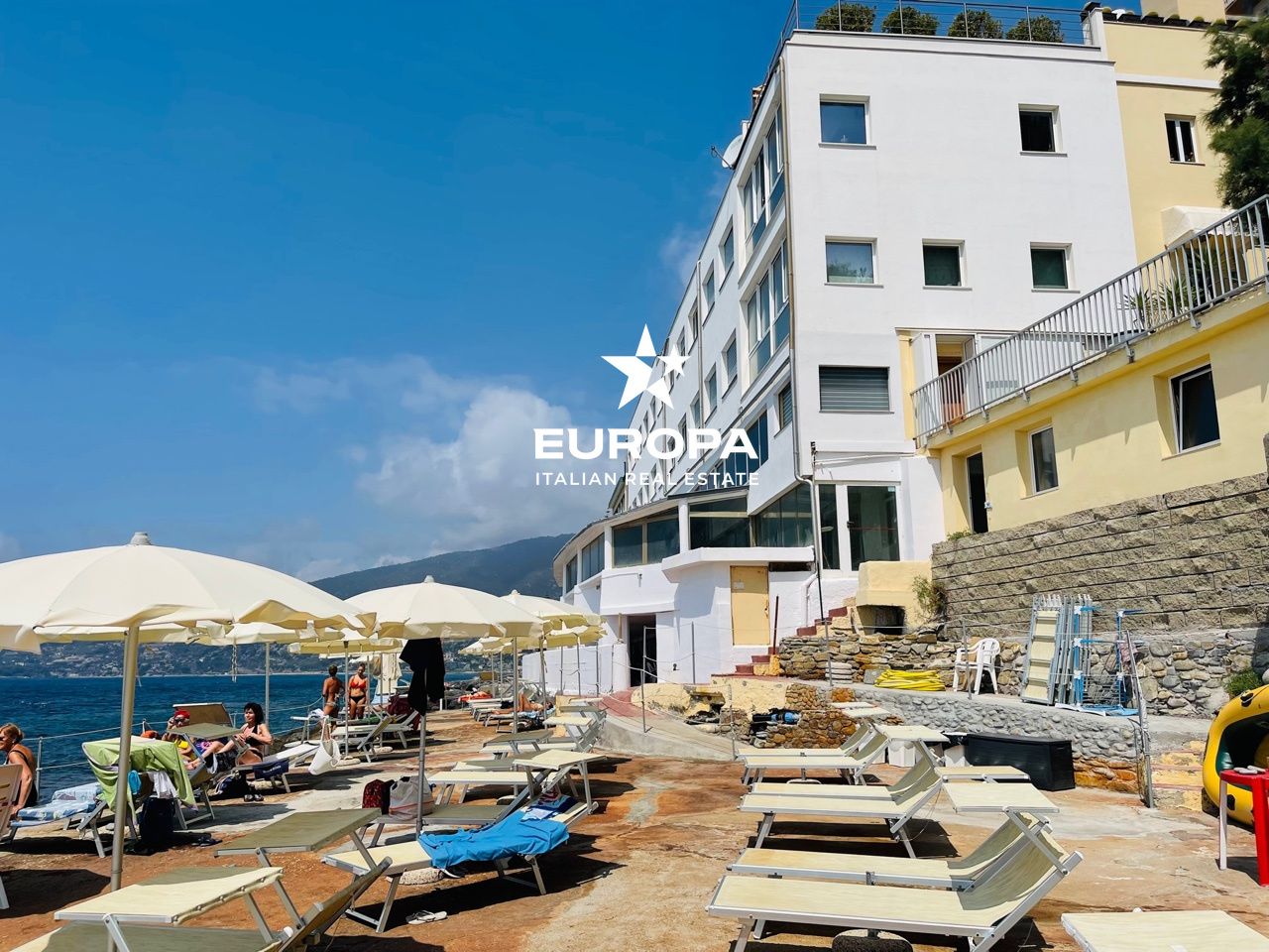 Hotel in Ospedaletti, Italy, 1 580 m² - picture 6