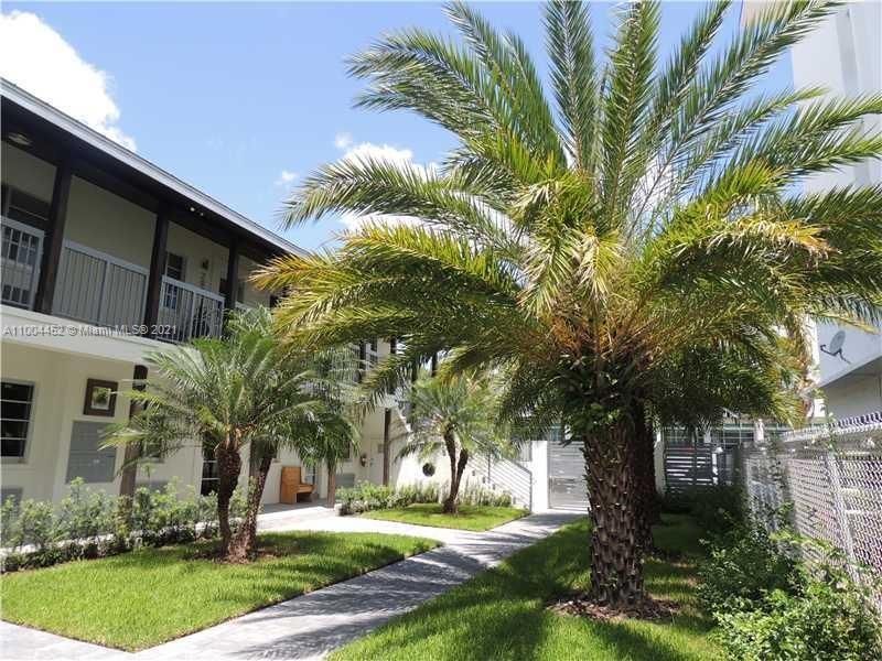 Casa lucrativa en Miami, Estados Unidos, 500 m² - imagen 2