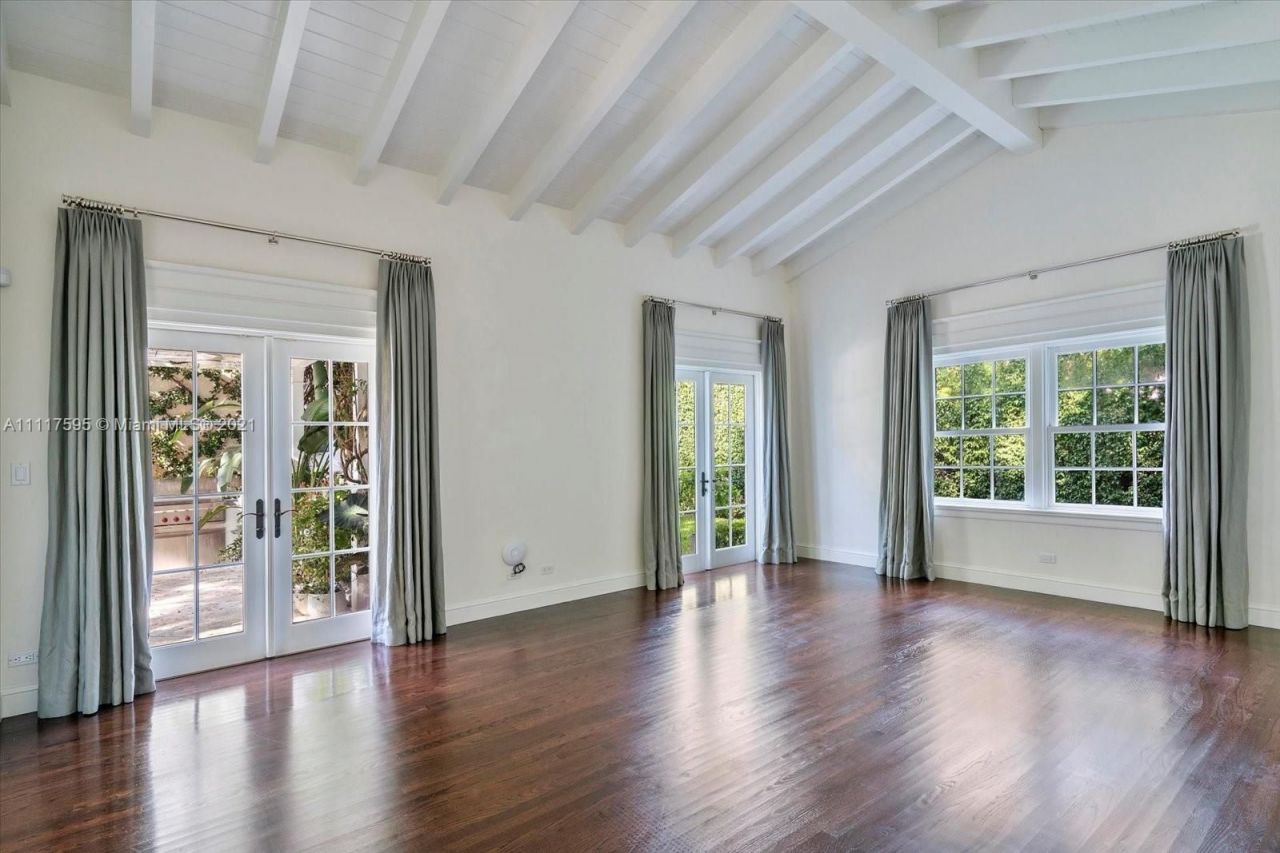 Villa à Miami, États-Unis, 350 m² - image 9