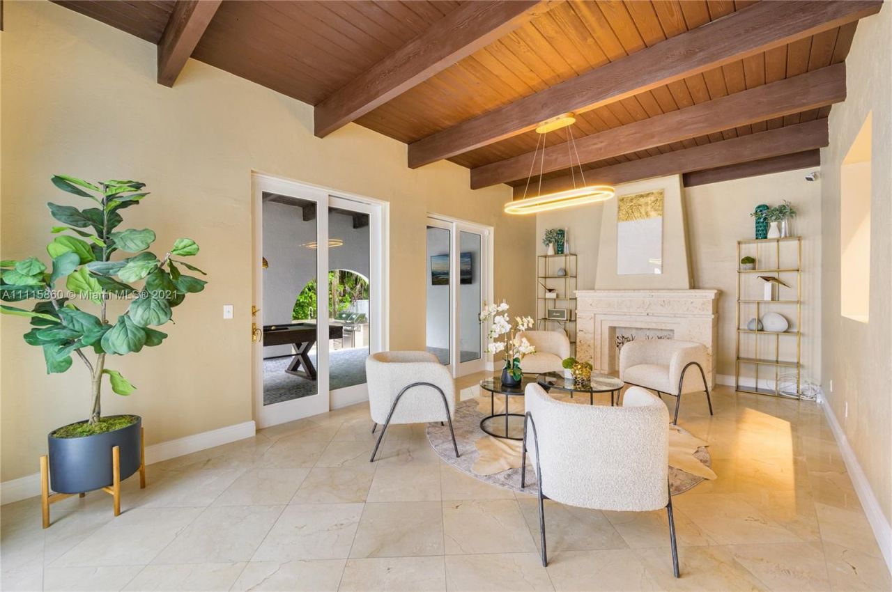 Villa à Miami, États-Unis, 360 m² - image 5