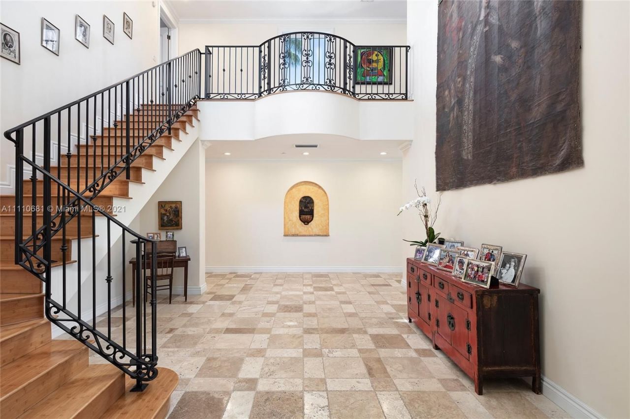 Villa in Miami, USA, 650 m² - picture 12