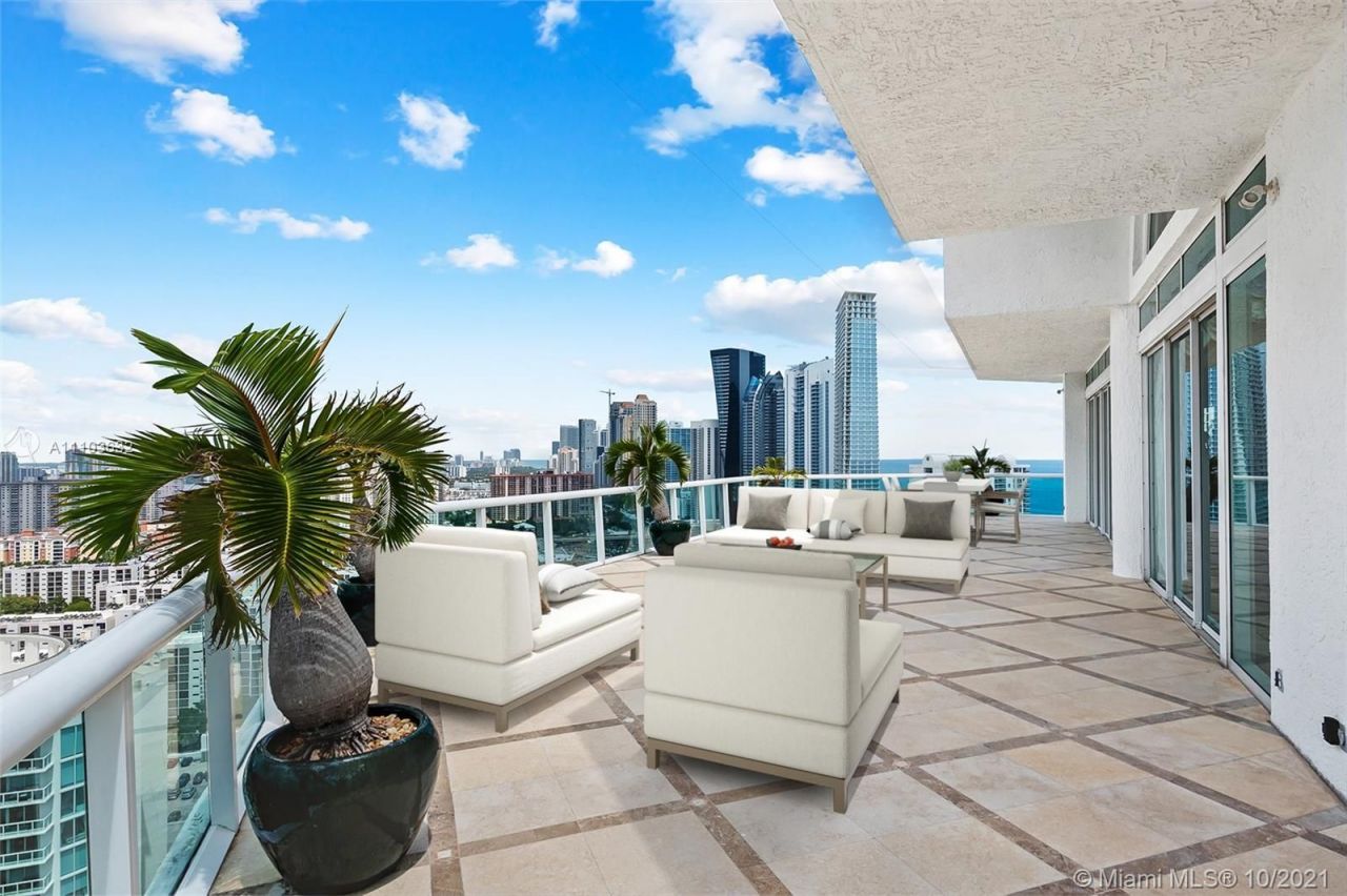 Penthouse à Miami, États-Unis, 380 m² - image 2