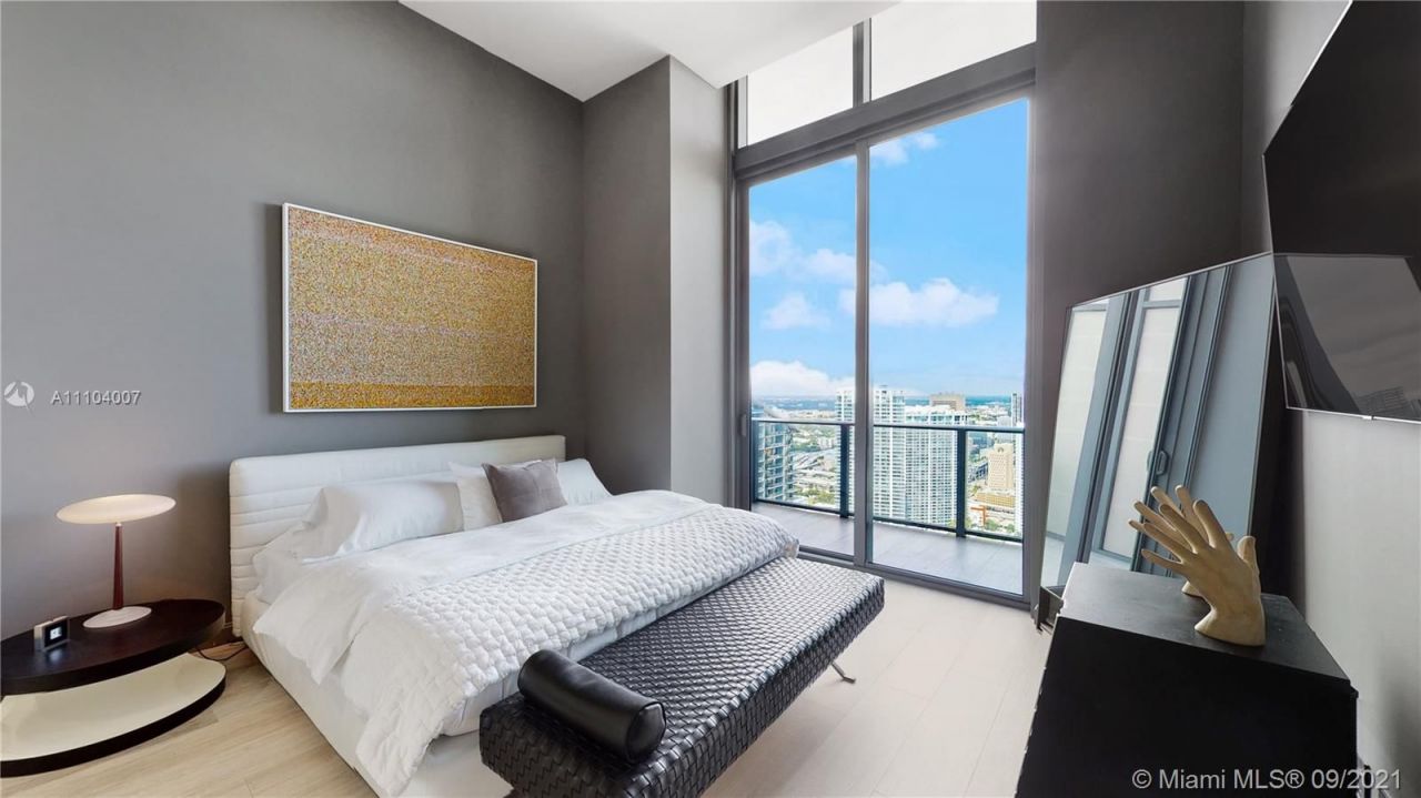 Penthouse in Miami, USA, 250 m² - picture 10