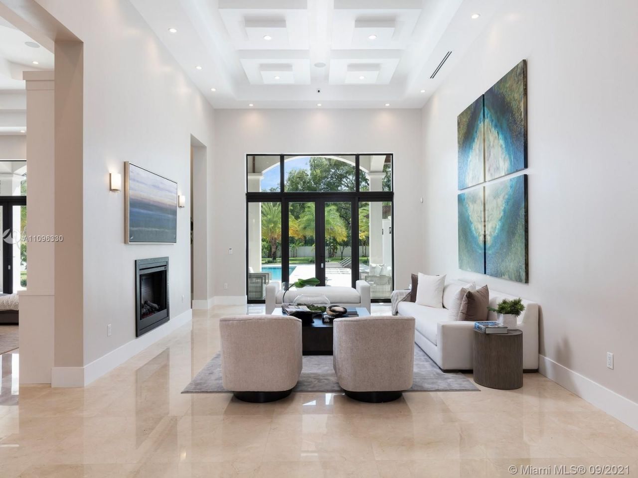 Villa à Miami, États-Unis, 650 m² - image 18
