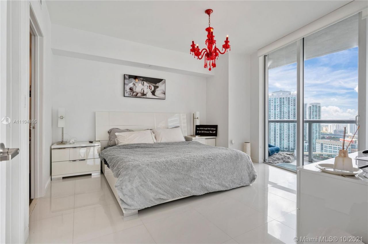 Apartment in Miami, USA, 120 m² - picture 11