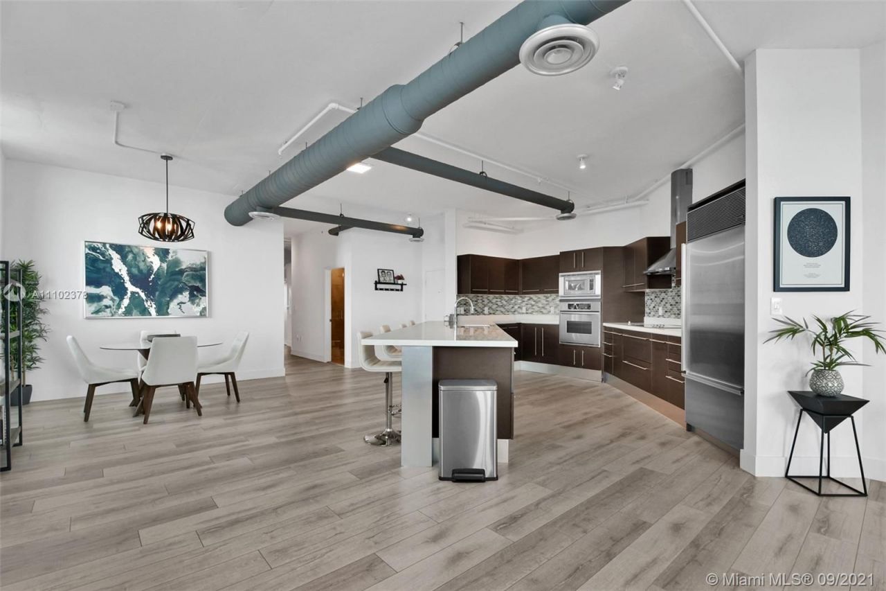 Loft en Miami, Estados Unidos, 150 m² - imagen 15