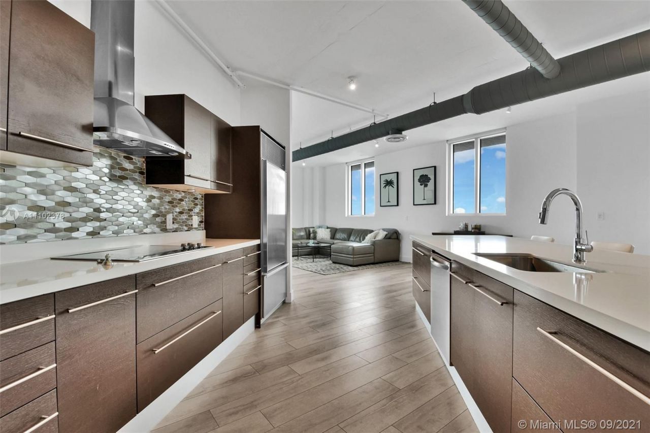 Loft en Miami, Estados Unidos, 150 m² - imagen 13