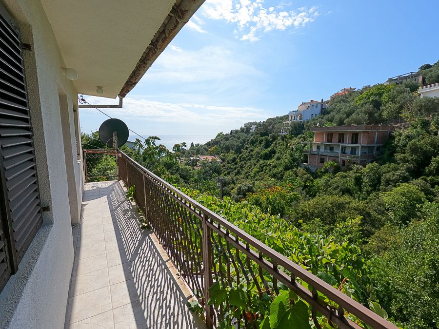 Haus in Ulcinj, Montenegro, 174 m² - Foto 4