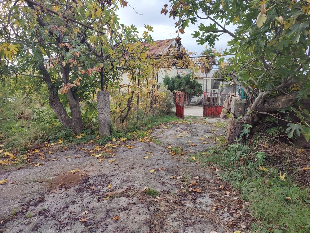 Investment project in Bar, Montenegro, 1 975 m² - picture 8