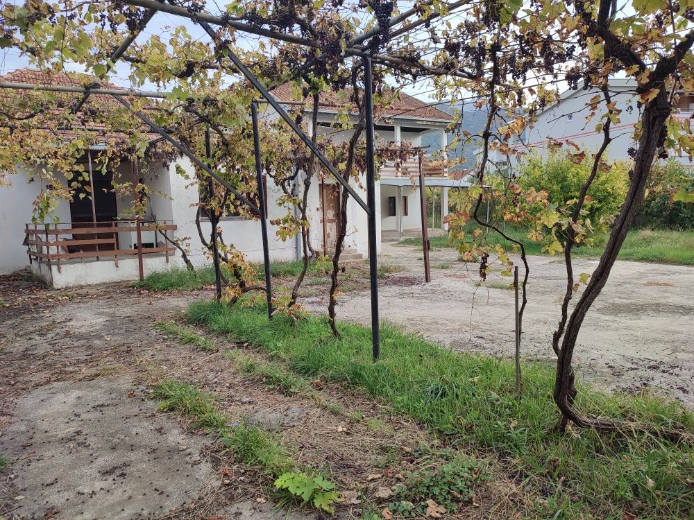 Investment project in Bar, Montenegro, 1 975 m² - picture 6