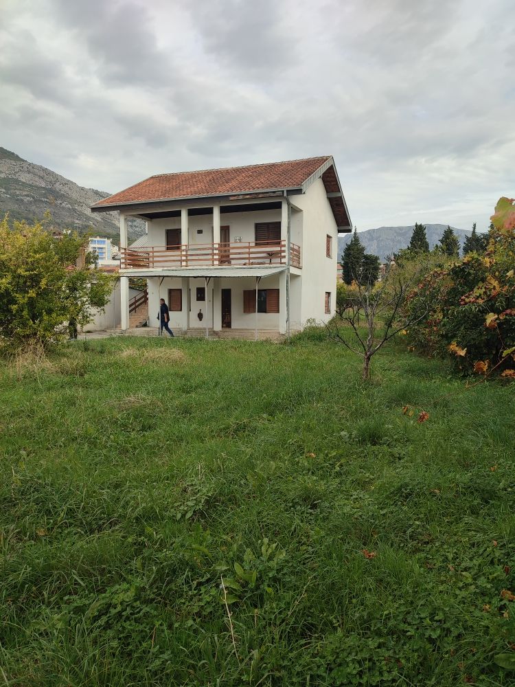 Investment project in Bar, Montenegro, 1 975 m² - picture 14