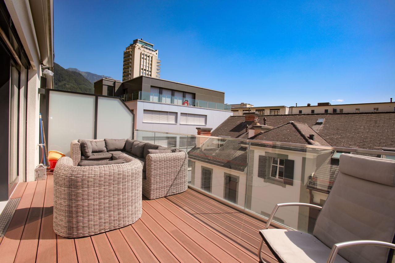 Apartment in Montreux, Switzerland, 63 m² - picture 1