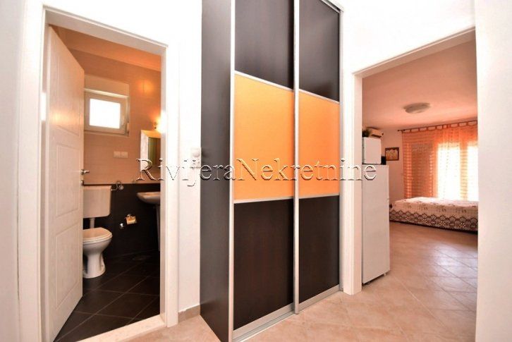 Apartment in Herceg-Novi, Montenegro, 37 m² - picture 5