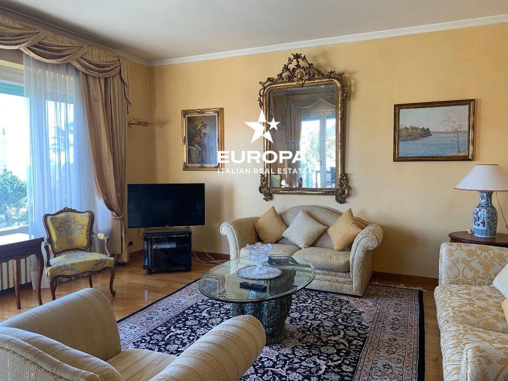 Flat in San Remo, Italy, 175 m² - picture 3