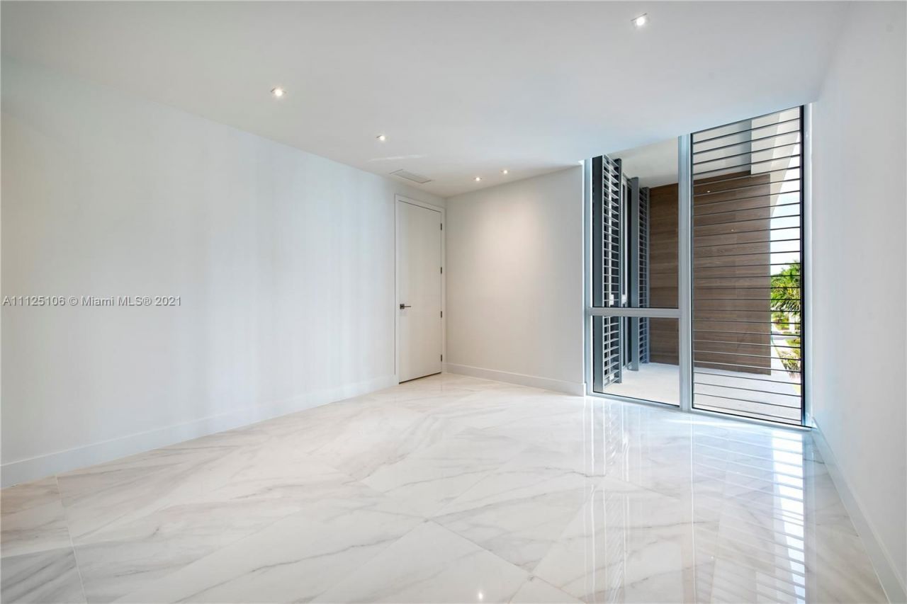 Townhouse in Miami, USA, 350 m² - picture 10