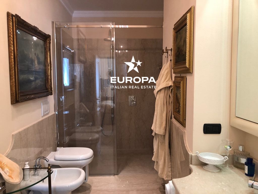 Apartamento en Ospedaletti, Italia, 125 m² - imagen 8