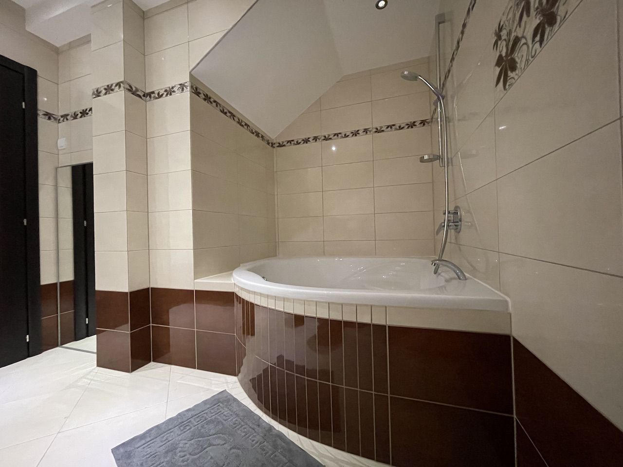 Wohnung in Becici, Montenegro, 177 m² - Foto 13