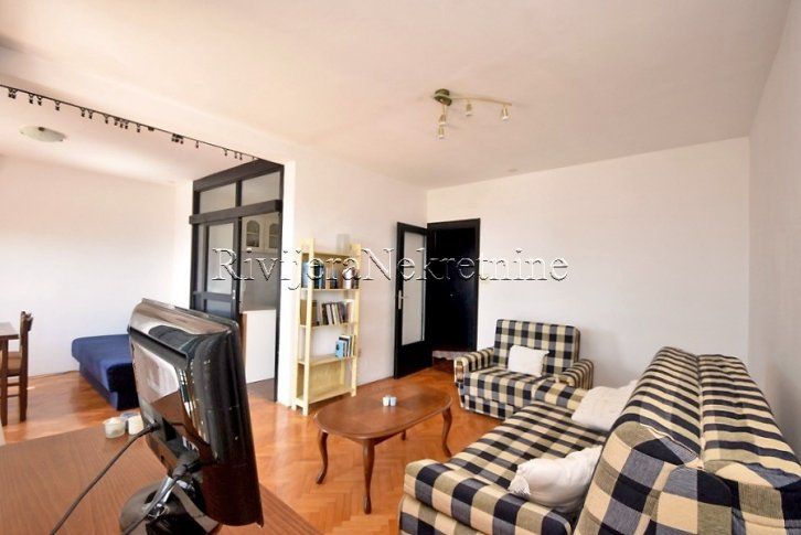 Apartamento en Herceg-Novi, Montenegro, 53 m² - imagen 1