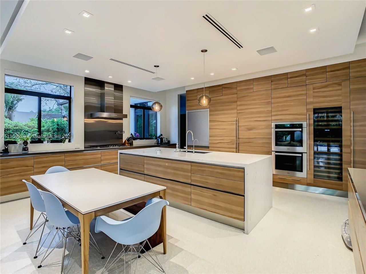 Villa en Miami, Estados Unidos, 500 m² - imagen 14