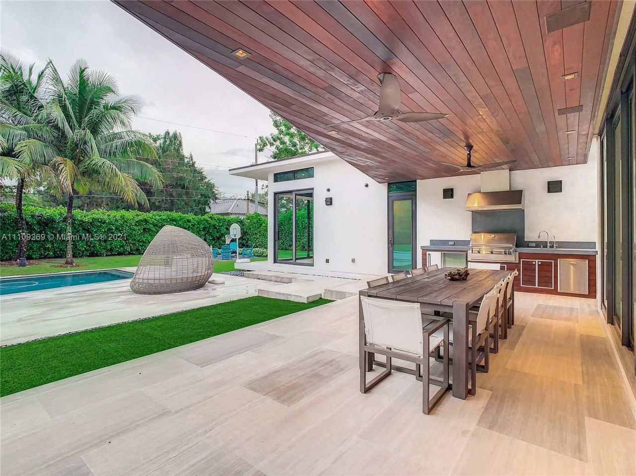 Villa en Miami, Estados Unidos, 500 m² - imagen 12