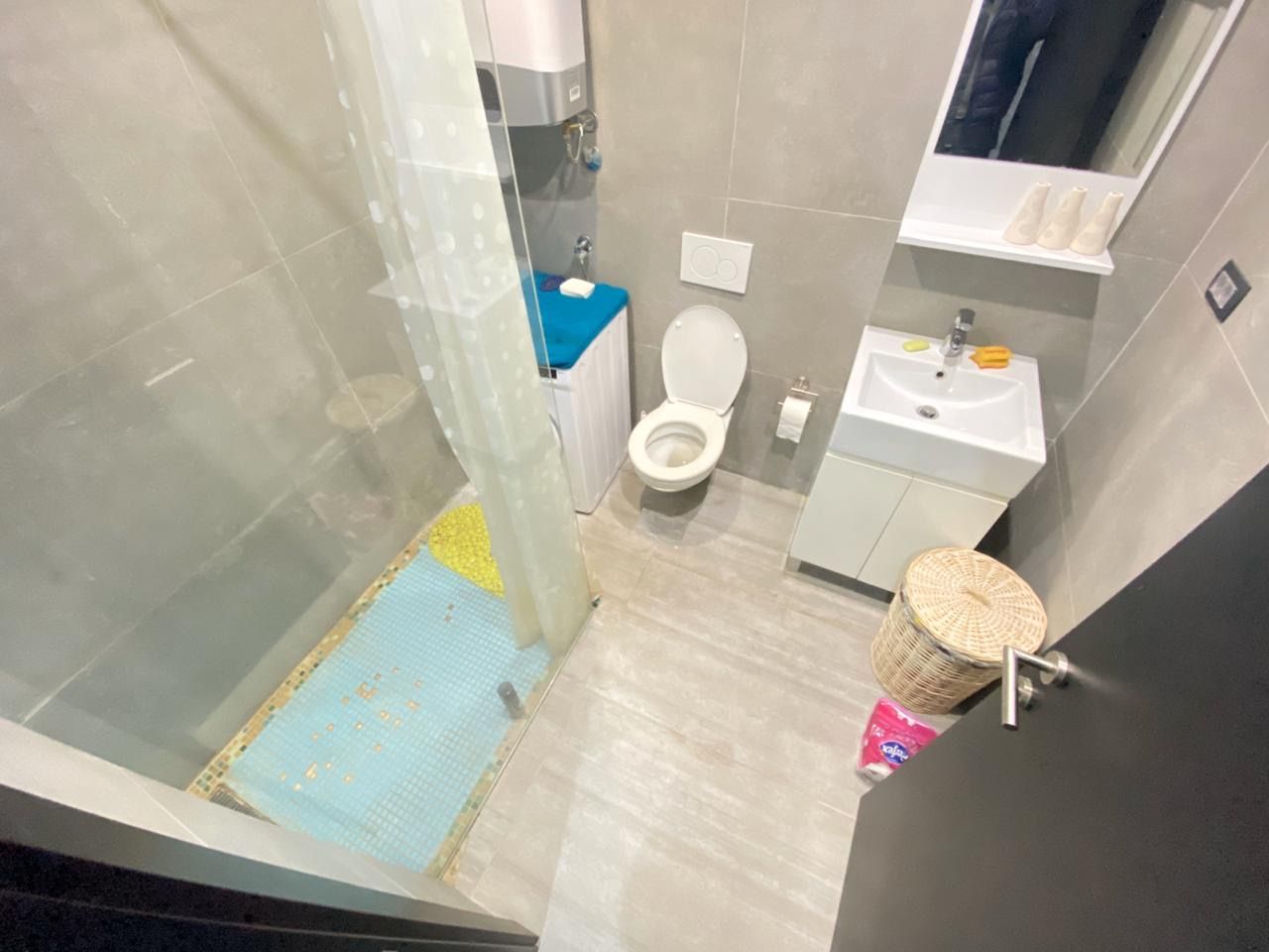 Piso en Budva, Montenegro, 97 m² - imagen 8